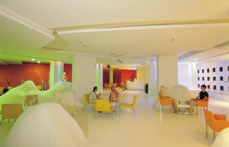 LiMAK ATLANTiS HOTEL