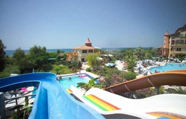 RIVA BELLA HOTEL