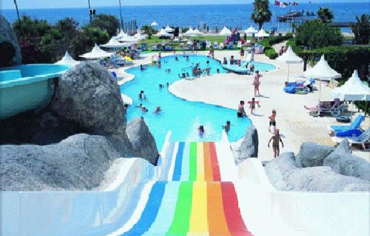 TURQUOISE HOTEL & SPA