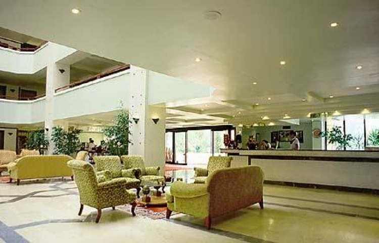 UNSAPHIRE HOTEL