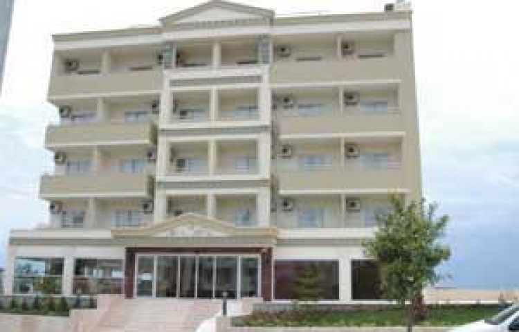 LOYAL HOTEL