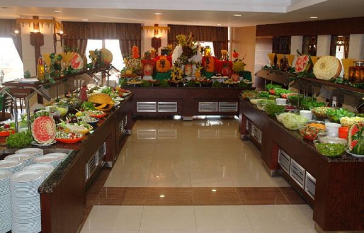SHERWOOD BREEZES RESORT HOTEL