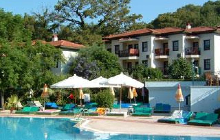 ST.NICHOLAS PARK HOTEL