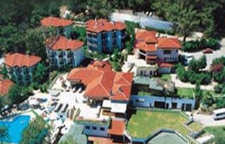 ST.NICHOLAS PARK HOTEL
