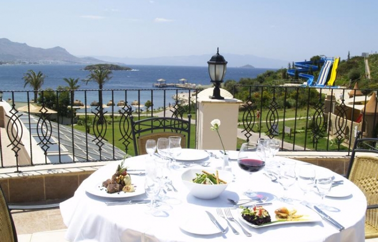 YASMiN BODRUM HOTEL