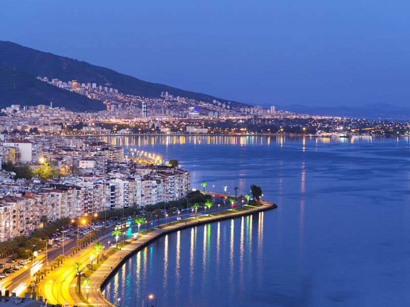 İzmir Çeşme Kuşadası Yüzme ve Tekne Turu