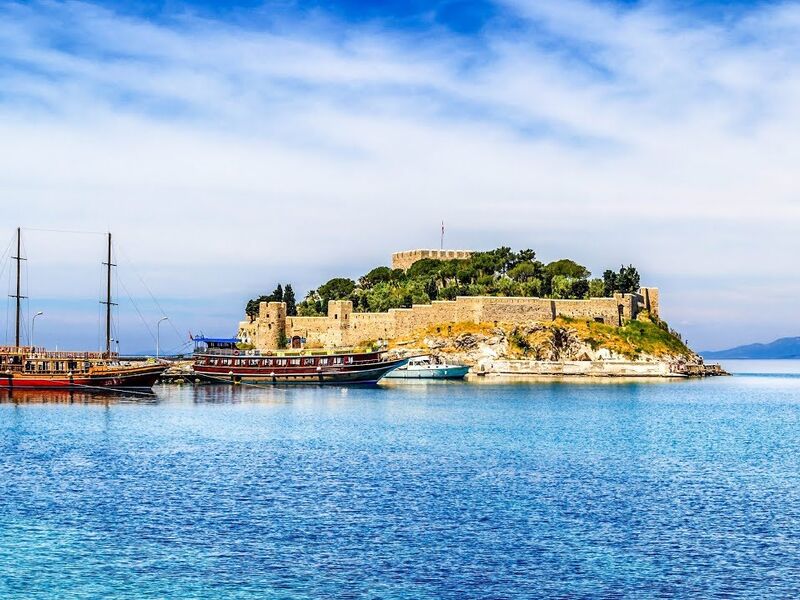 İzmir Çeşme Kuşadası Yüzme ve Tekne Turu